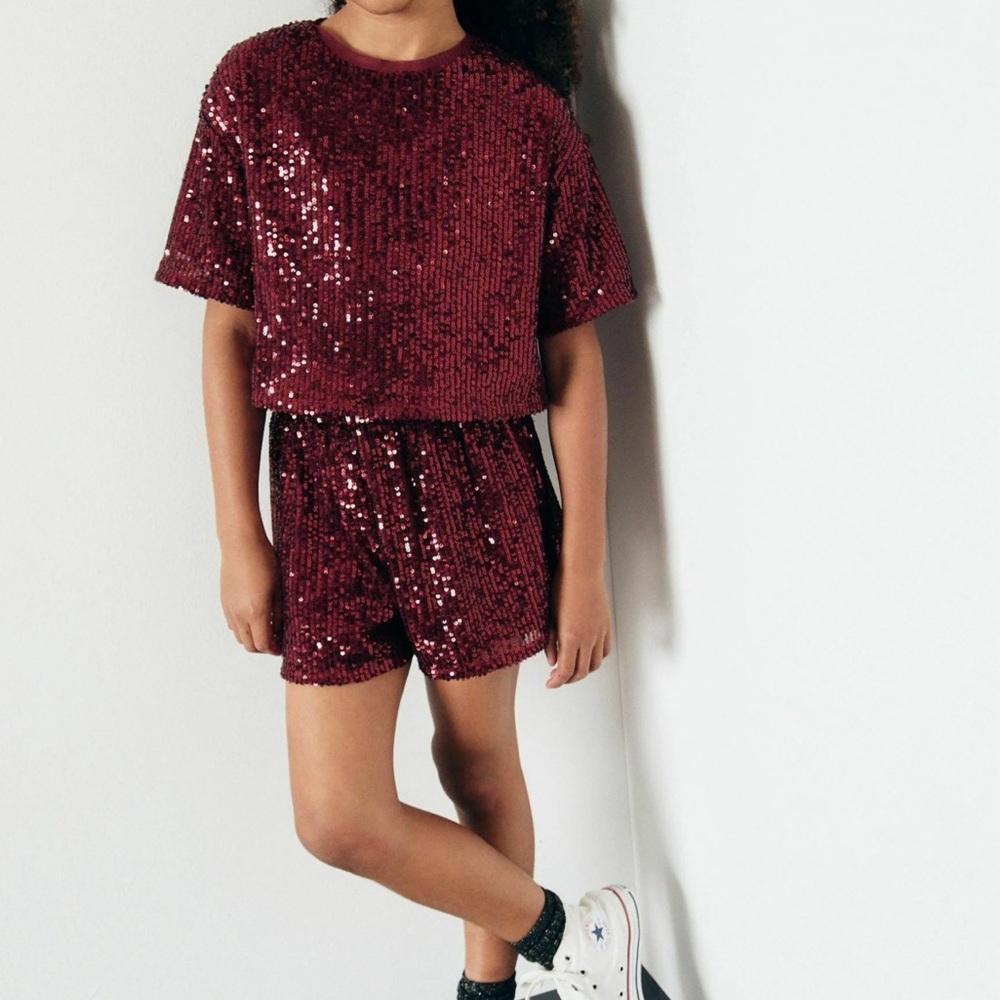 NWOT Girls Red Sequin Two-Piece Set 4T